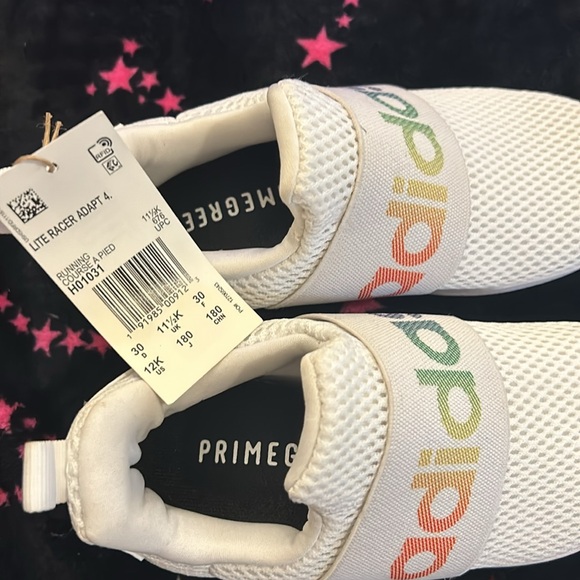 Light racer, Adidas size 12 girls boys toddler new with tag - Picture 5 of 5